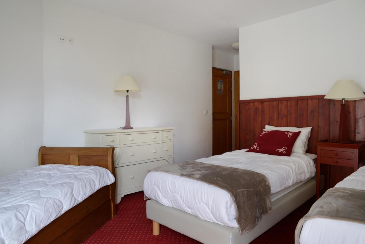 Goelia Les Chalets Des Deux Domaines 佩塞楠克鲁瓦 外观 照片
